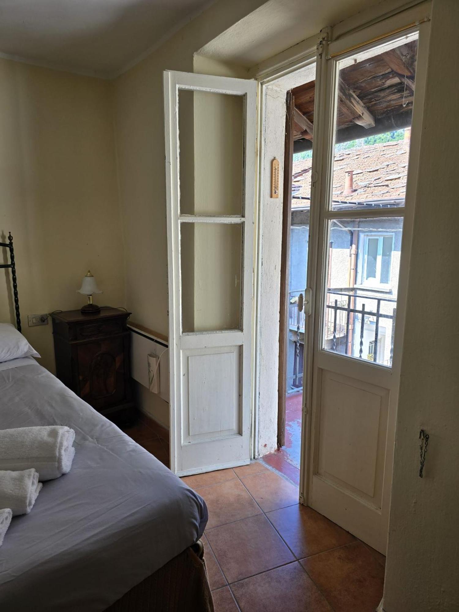 Casa Riva Bianca Lierna Villa Dış mekan fotoğraf